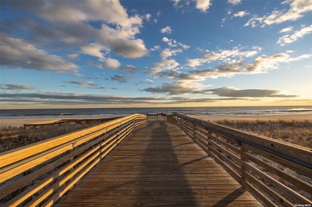 560 W Broadway Unit 4G, Long Beach, NY 11561 - photo 4