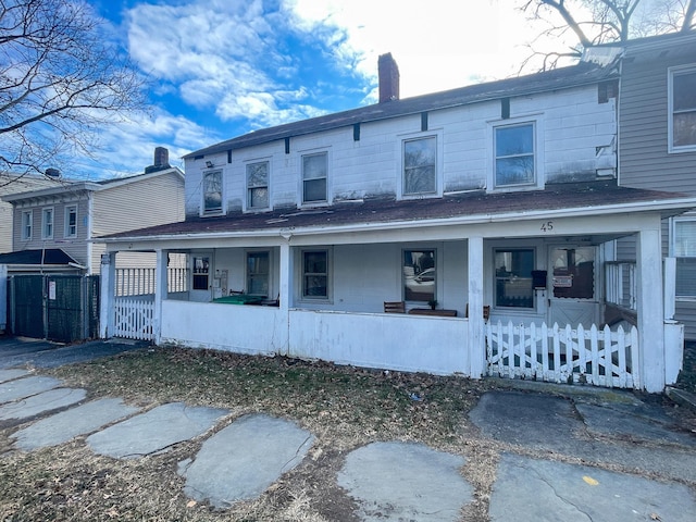 view of front of house featuring covered porch