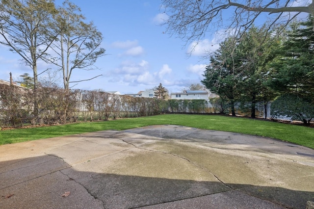 view of yard with a patio area