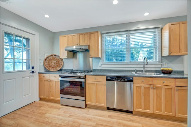 2360 Peconic Bay Blvd, Laurel, NY 11948 - photo 17