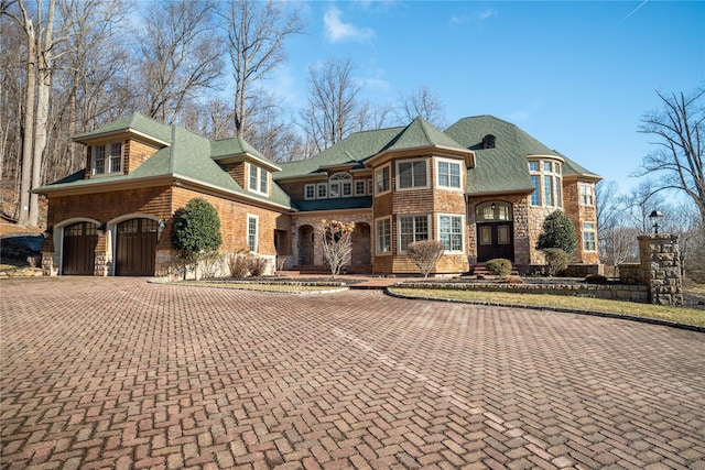 view of front of house featuring a garage