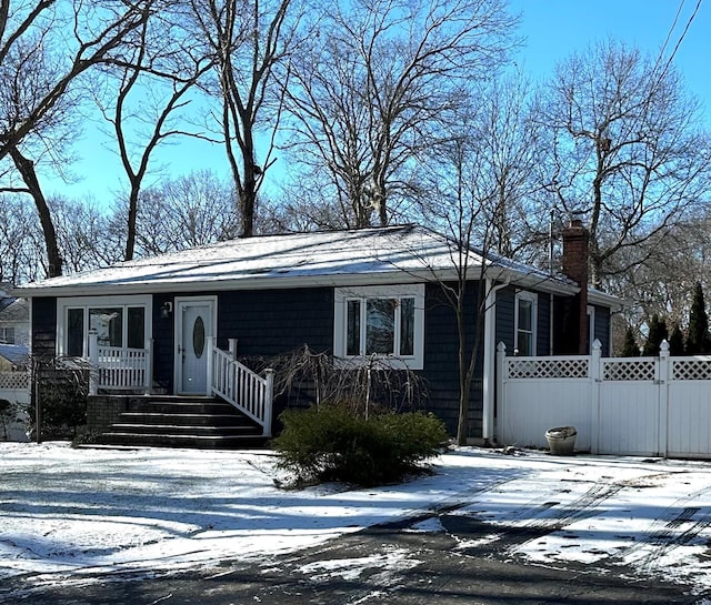 view of front of house