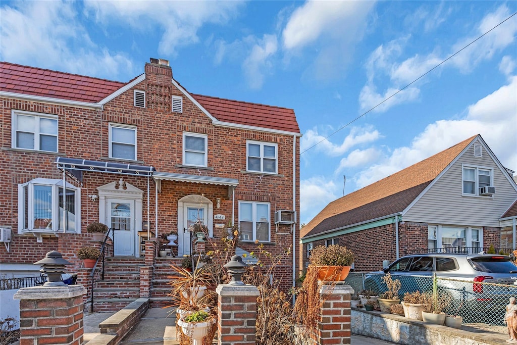 view of townhome / multi-family property