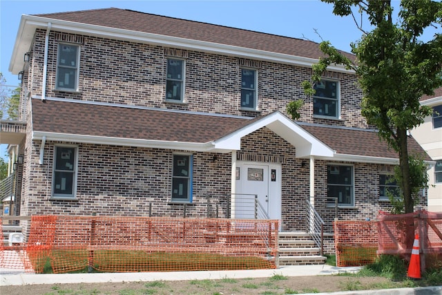 view of front of home with covered porch