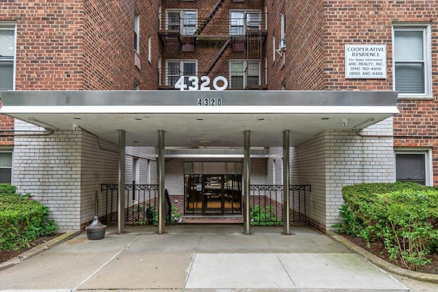 4320 Van Cortlandt Park E Unit 4L, Bronx, NY 10470 - photo 1