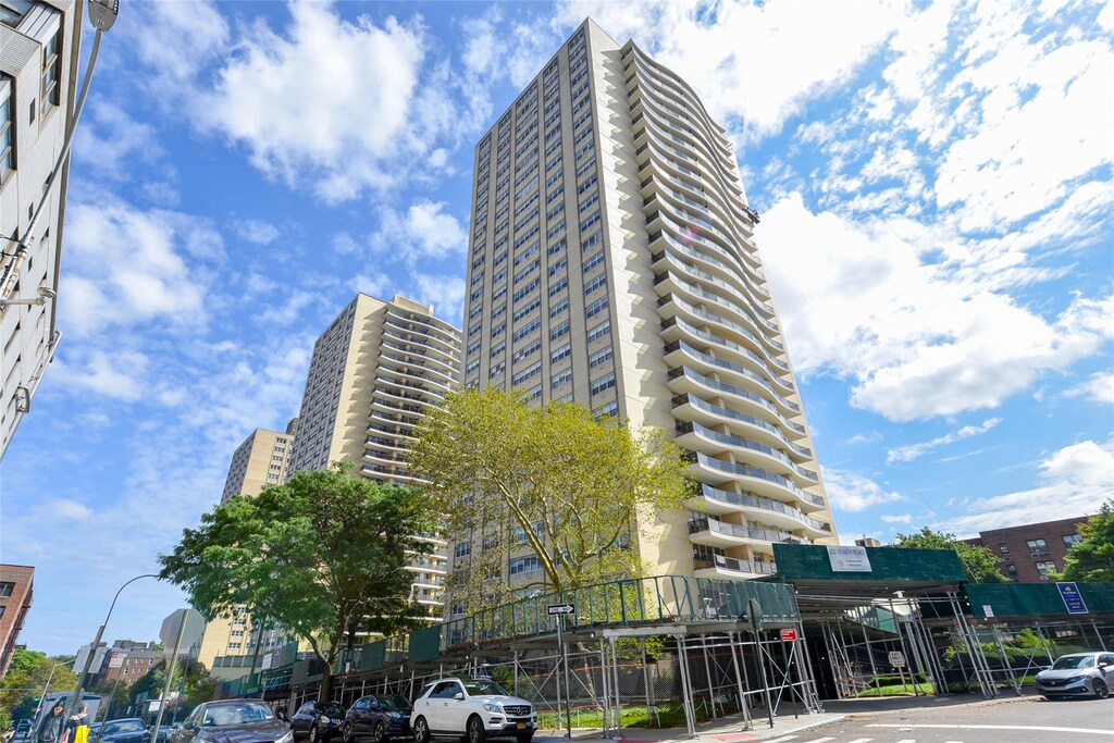 102-10 66th Rd Unit 9E, Forest Hills, NY 11375 - view of building exterior