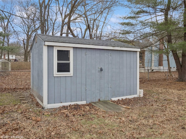 view of outbuilding