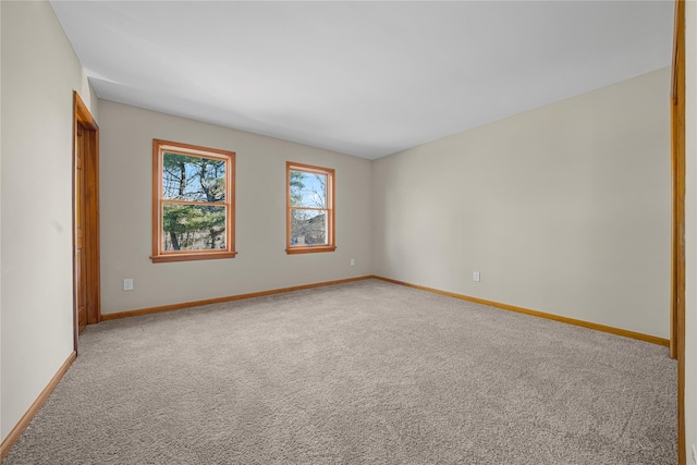 view of carpeted spare room