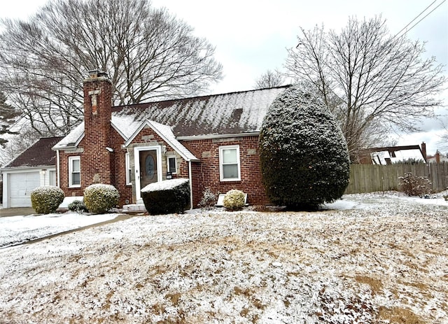 view of front of property featuring a garage