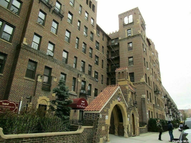 view of building exterior