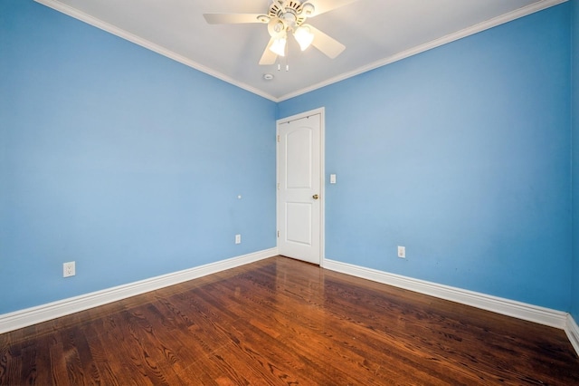 unfurnished room featuring wood-type flooring, ornamental molding, and ceiling fan