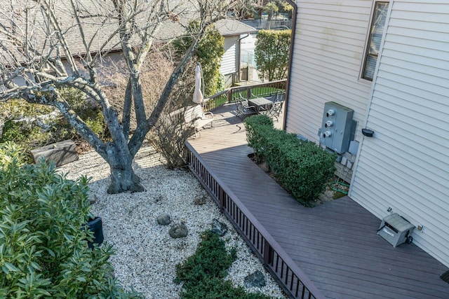 view of yard featuring a wooden deck