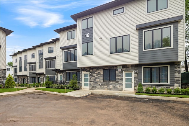 17 Lazer Ct Unit 103, Spring Valley, NY 10977 - photo 6