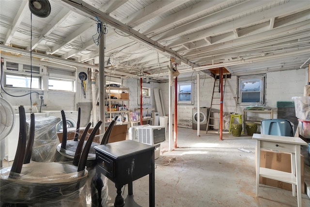 basement featuring washer / dryer