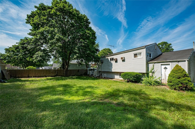 939 Thompson Dr, Bay Shore, NY 11706 - photo 2