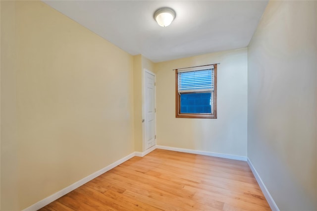 empty room featuring light hardwood / wood-style floors