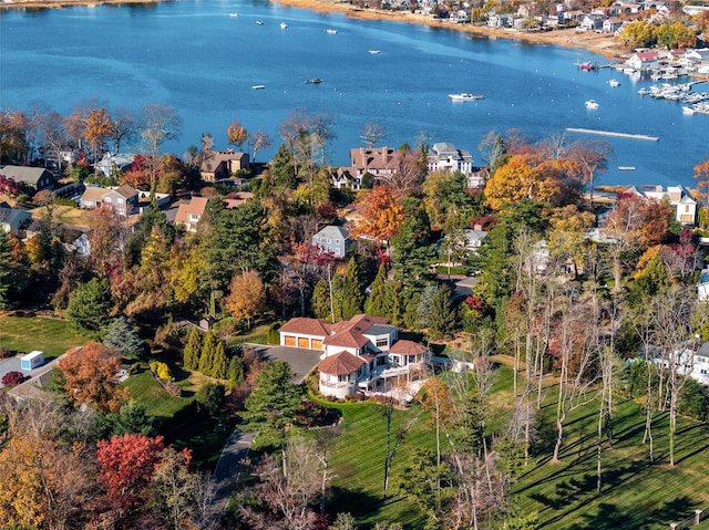 bird's eye view featuring a water view