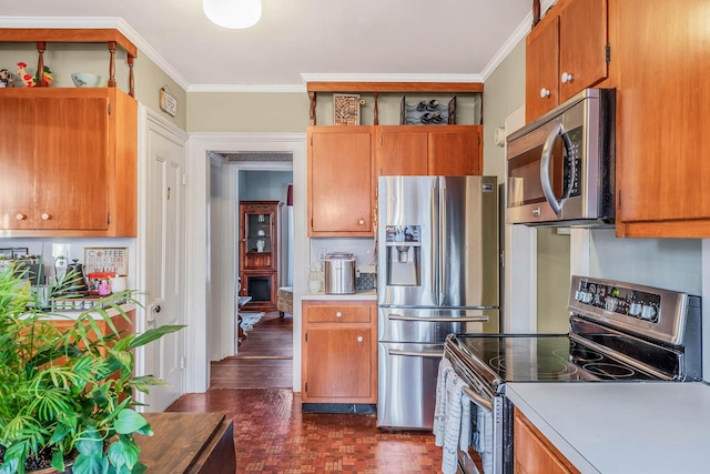 kitchen with stainless steel appliances and crown molding