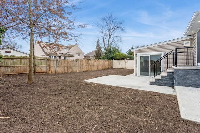 view of yard with a patio area