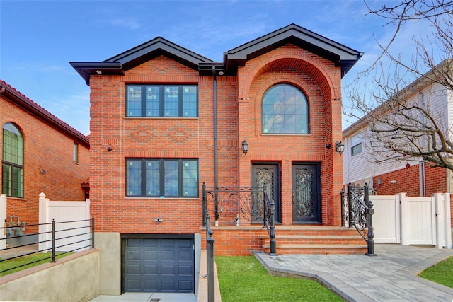 view of front facade featuring a garage