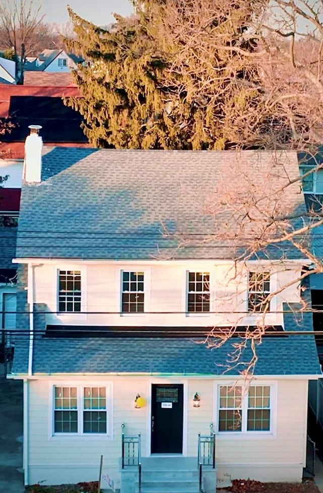 view of front facade