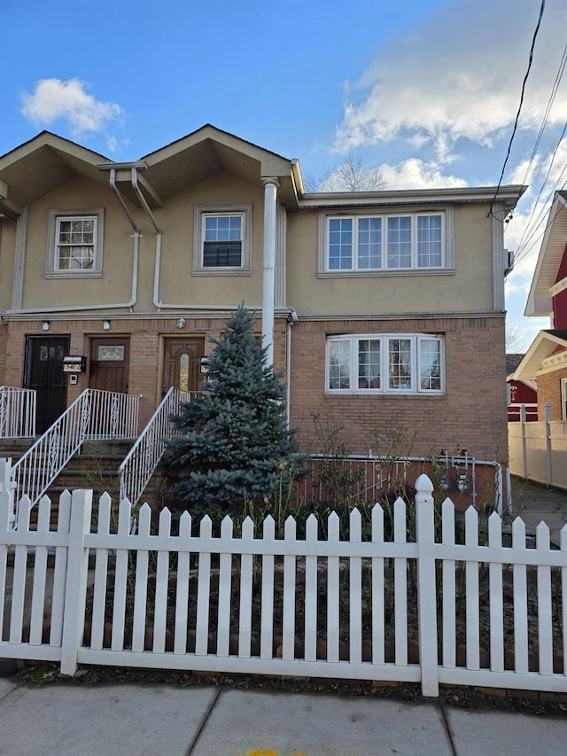 view of front of home featuring covered porch