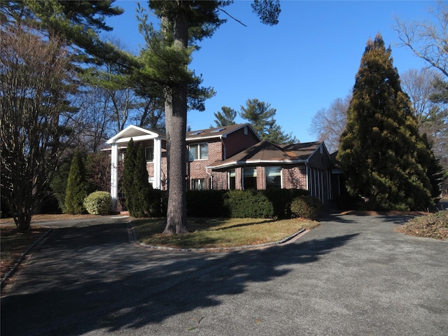 view of front of house