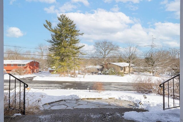 75 Tennyson Dr, Nanuet, NY 10954 - view of snowy yard