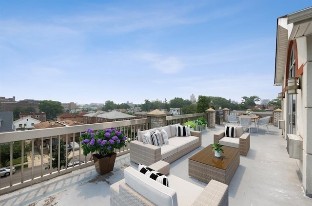 balcony featuring an outdoor hangout area