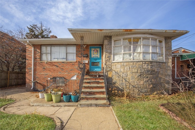 view of front of property