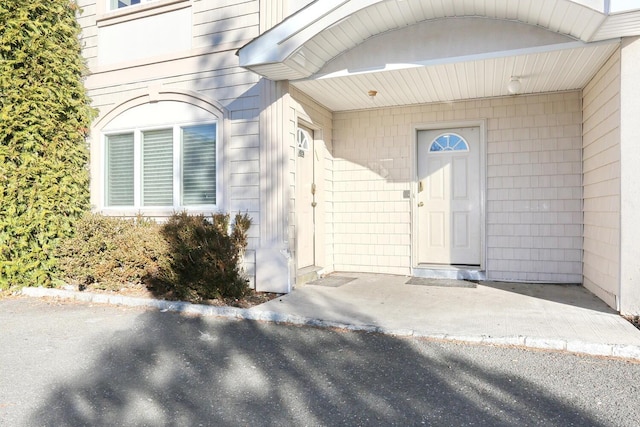 view of property entrance