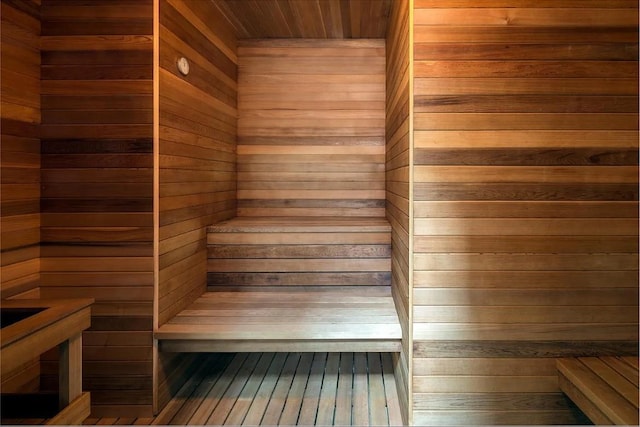 view of sauna / steam room