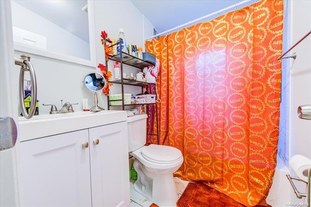 full bathroom featuring vanity, toilet, and shower / bath combo with shower curtain