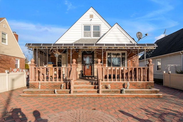 view of front of house featuring covered porch