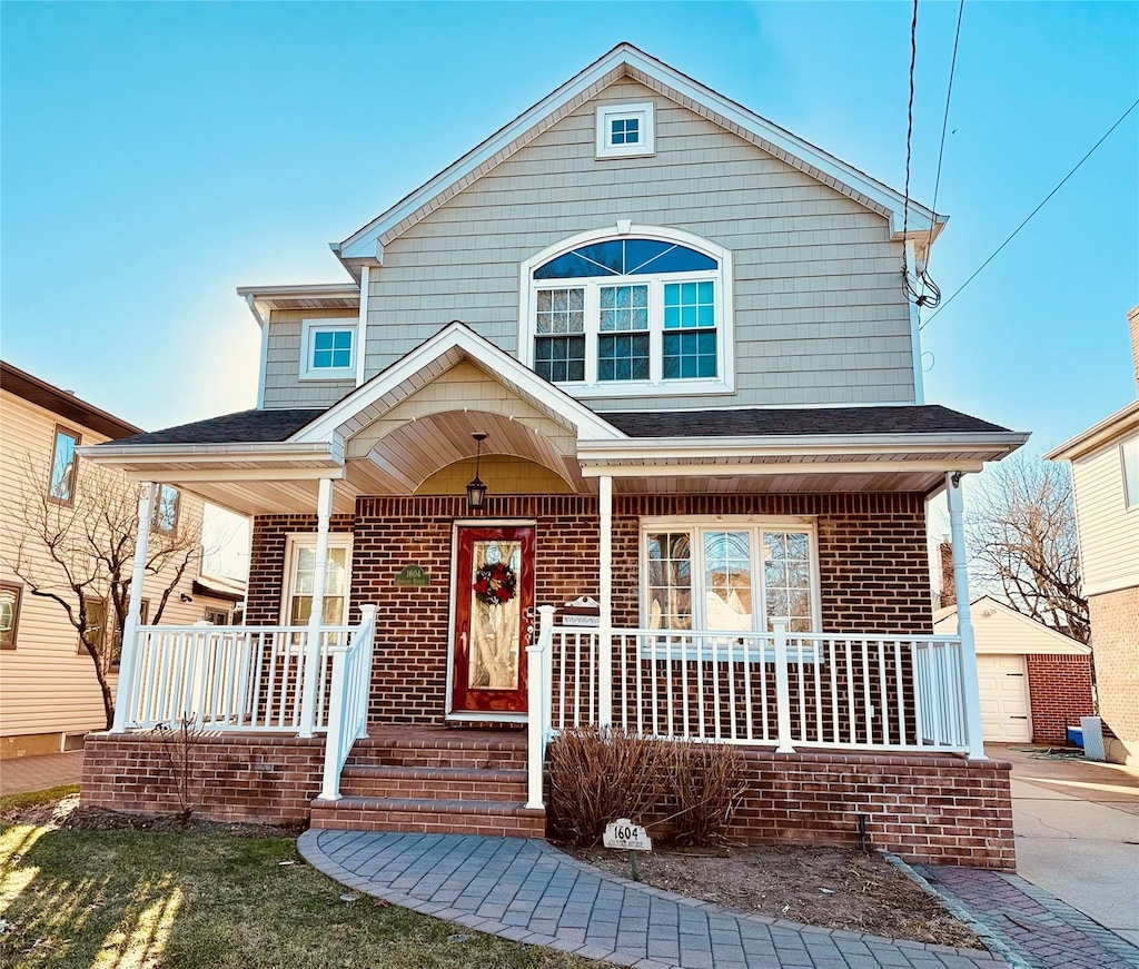 view of front of house with a porch