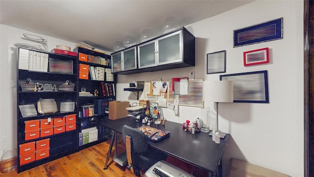 office area featuring hardwood / wood-style flooring