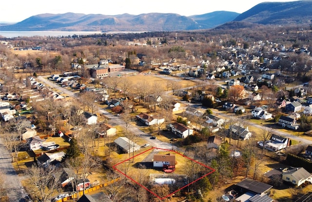 bird's eye view featuring a mountain view