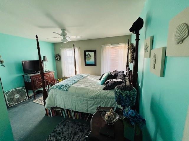 bedroom featuring carpet flooring and ceiling fan