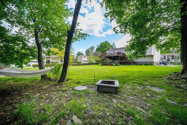 400 Philo St, New Windsor, NY 12553 - view of grassy yard featuring a wooden deck