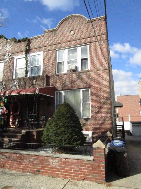 2432 23rd St, Astoria NY, 11102, 5 bedrooms, 3 baths multi for sale