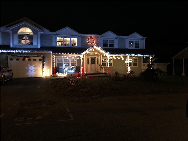 view of front facade with a garage