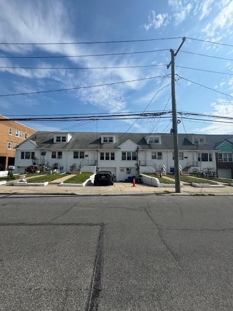 664 W Broadway, Long Beach, NY 11561 - photo 1