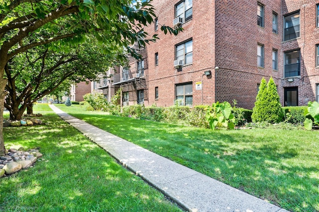 view of building exterior featuring cooling unit