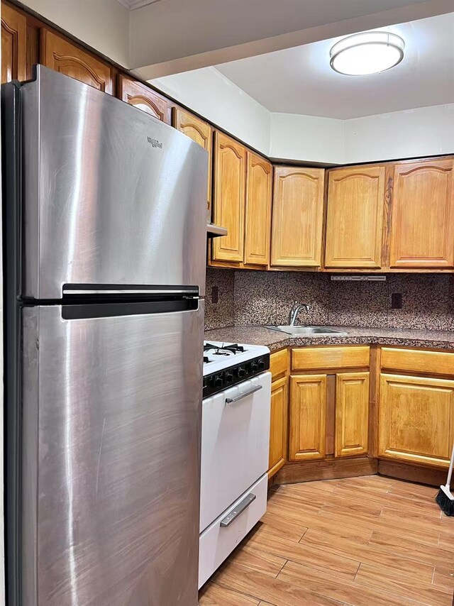 37-30 103rd St Unit D3, Corona, NY 11368 - photo 5