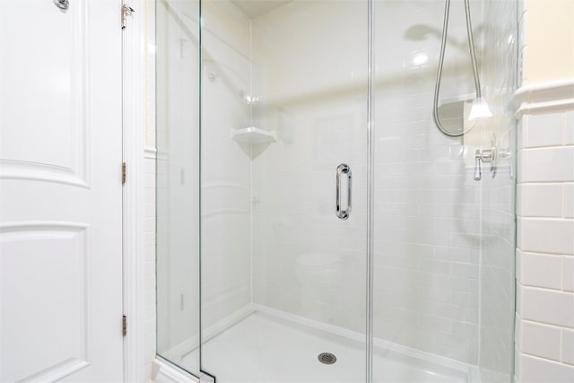 bathroom with walk in shower