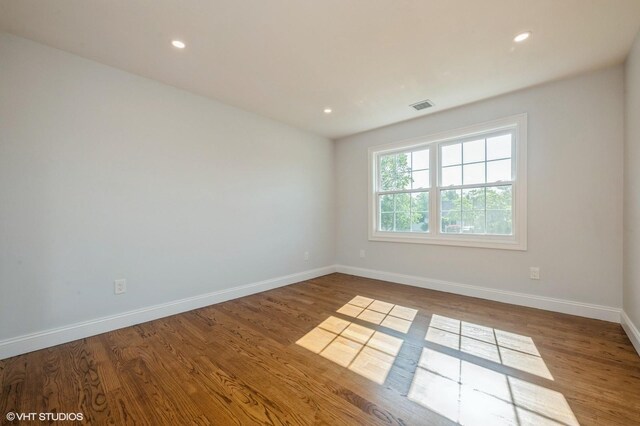 275 Division Ave, Levittown, NY 11756 - photo 26