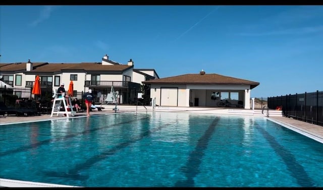 view of swimming pool featuring a patio