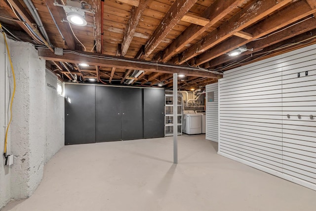 basement with washer / dryer