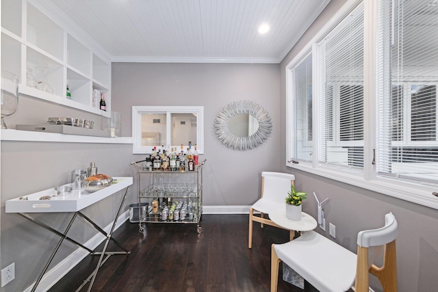 652 Long Hill Rd W, Briarcliff Manor, NY 10510 - sitting room featuring wood finished floors, crown molding, baseboards, a dry bar, and recessed lighting
