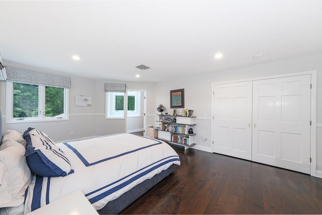 652 Long Hill Rd W, Briarcliff Manor, NY 10510 - bedroom featuring wood finished floors, a closet, recessed lighting, and baseboards